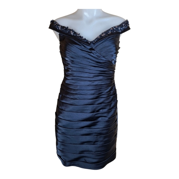 Adrianna Papell Dresses & Skirts - Adrianna Papell Evening Off Shoulder Navy Cocktail Wedding Bridesmaid  Dress